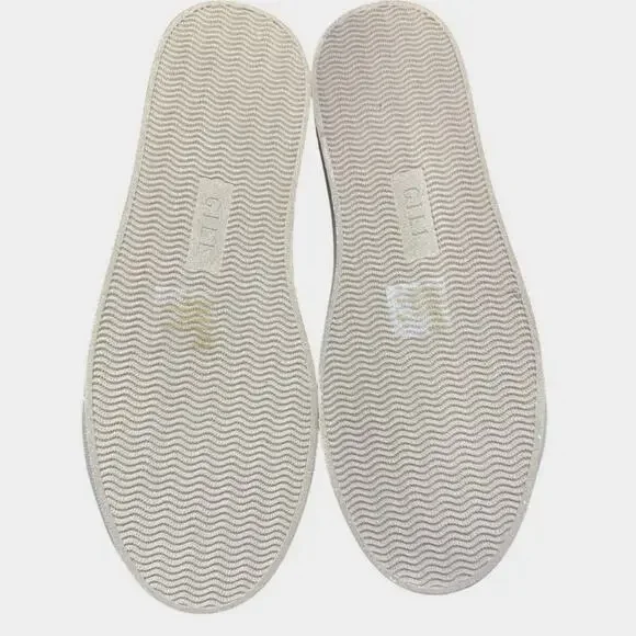 GILI Women’s Adalie Lace Up Sneakers Black Perforated Camo Trim Size 8M NWB - Picture 8 of 16